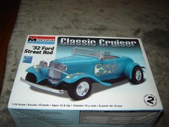 Monogram #85-0882 Model kit 1932 Ford St Rod Factory sealed 1/24 scale 2009 kit