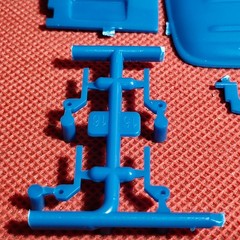 Body Shell & Frame 1977 GMC Van 1:25 scale model car part Revell