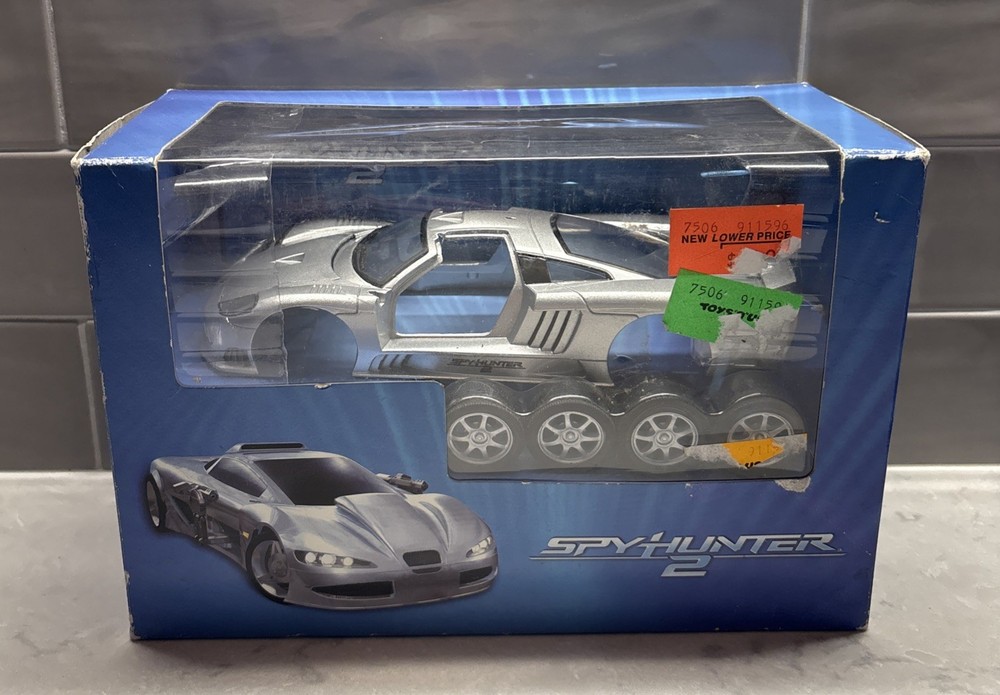 Spyhunter 2 Saleen Model Kit Die-Cast Body 1/24 2003 Midway Toys NEW