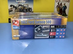 AMT /ERTL 1963 FORD GALAXIE 500 BUYER’S CHOICE “NEW”
