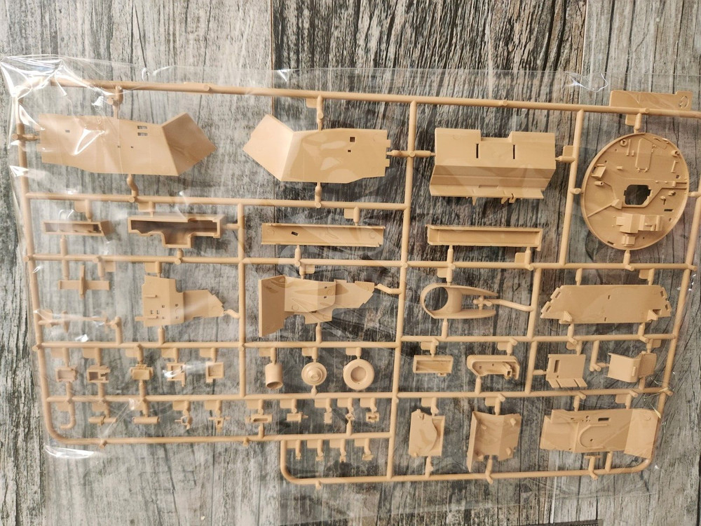 Rye Field Models 1/35 Scale M-1 Abram Sep Tusk Sprue Parts Tree G from Kit 5026