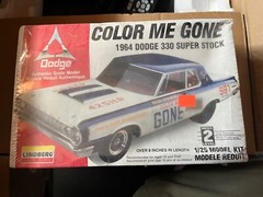 Lindberg Color Me Gone 1964 Dodge 330 Super Sport 1/25 Car Model Kit New # 72156