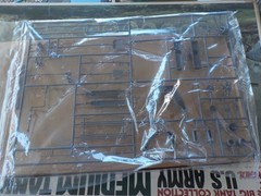 Bandai 1/15 Scale Remote Control Panzerkampfwagen VI/TIGER I–SEALED PARTS