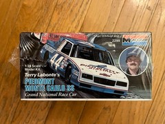 Terry Labonte Revell Monogram #44 Piedmont Monte Carlo 1/24 Model Kit New Sealed
