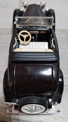 Sunnyside 1932 Ford Roadster Convertible Die Cast Black w/ Hang Tag 1:24