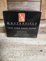 AMT Masterpiece 1958 Ford Edsel Pacer Scale 1:25 #31167