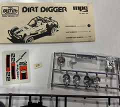 Vintage MPC Fast 111’s Dirt Digger Snap Model Kit #1-3407