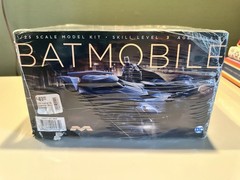 Moebius Models 1:25 Batmobile Batman v Superman Model Kit 964 Rubber Tires- NIB