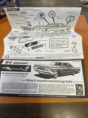 AMT 38279 1964 Mercury Marauder 1:25 Scale Model *MISSING THE BODY*