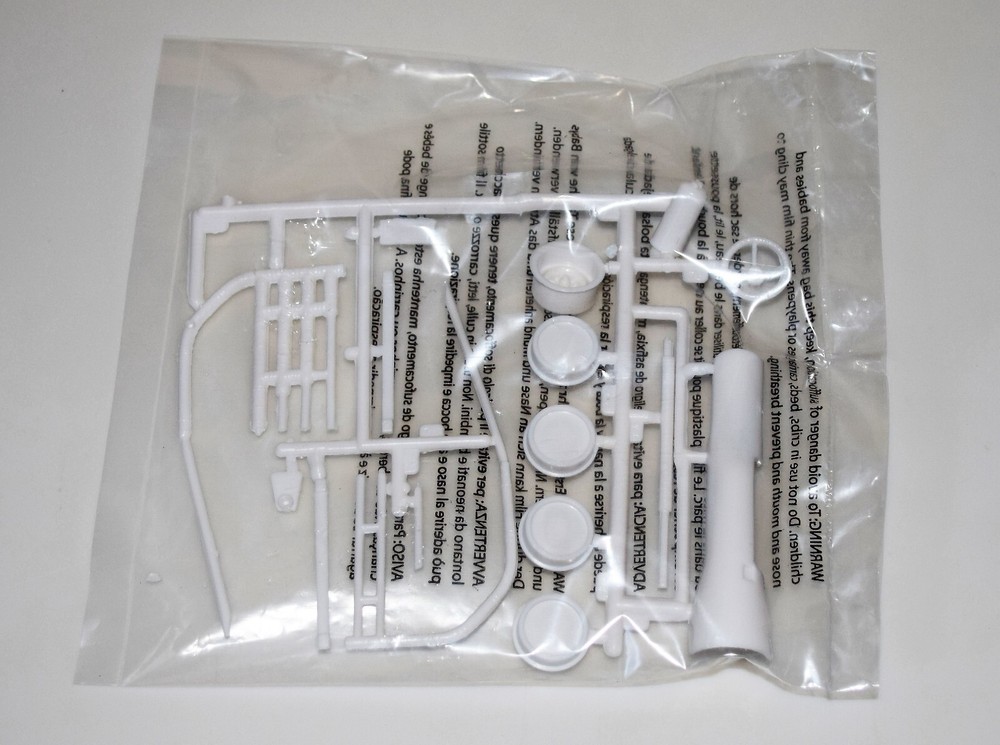 AMT 1969 TORINO COBRA #1217M/12 ⭐PARTS⭐ RACING INNER WHEELS+1EA OUTER+MORE 1:25