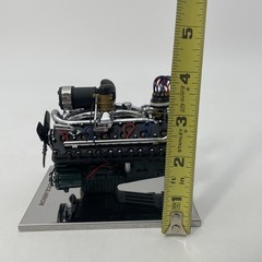 Signature Models 1933 Pierce Arrow Engine Plastic Model Automotive Display