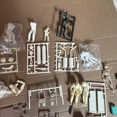 Vintage Amt MPC Revell Assorted Put Crew Parts Fire Extinguishers Tools Gas Cans