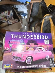 Revell 1956 Ford Thunderbird 1:24 Scale Model Kit 85-4518. Skill 4 NEW/Sealed