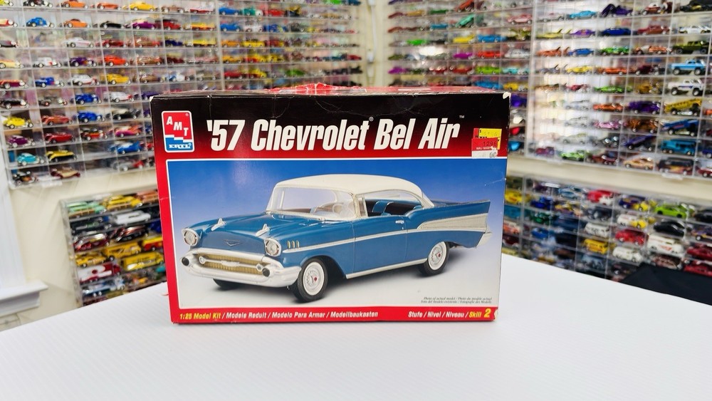 AMT 1957 Chevy Bel Air 1/25 Scale Plastic Model – Open Complete See Photos