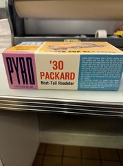 New 1968 Vintage PYRO 1930 Packard Boat-Tail Roadster 1:32 Plastic Model Kit