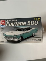 AMT ERTL 1957 Ford Fairlane 500 Model Kit 1/25 Scaled Sealed In Plastic