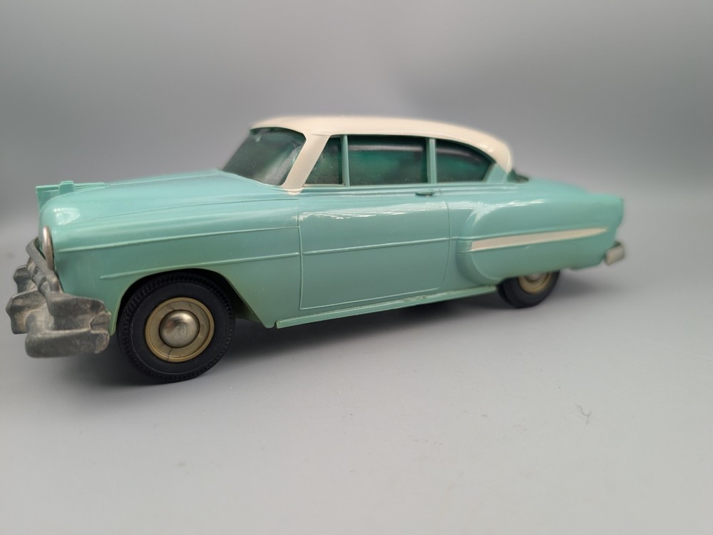 1954 CHEVROLET 2 DOOR BELAIR 1/25 scale – PROMO / BANK–TURQUOISE / INDIA IVORY