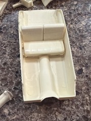 R & R RESIN 1957 PONTIAC SAFARI WAGON RESIN KIT! CIRCA 90’s-2000’s! VMCP!
