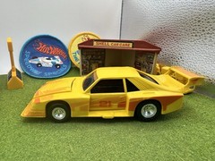 MPC #6450 It’s A Snap Chromies Mustang Road Racer 1:32 Car Model Kit Ford