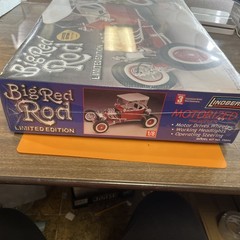 Lindberg Big Red Rod T Bucket 1/8 Scale Model Kit #73044 NEW/Sealed