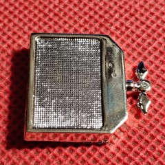 Radiator/ Grill Pie Wagon 1:24 Scale Model Car Part Atlantis
