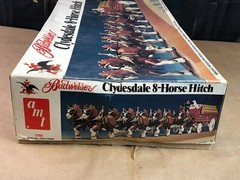 OPEN BOX AMT MATCHBOX 1:20 Model Kit BUDWEISER CLYDESDALE 8-HORSE HITCH No. 7702