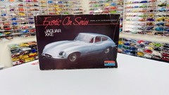 Monogram Exotic Car Series Jaguar XKE 1:24 model kit Open Complete See Photos