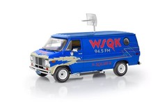 Revell Stranger Things 1977 GMC Van WSQK Squawk Van 1/24 Scale Model Kit 14578