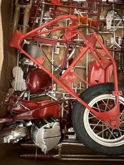 Revell L.A. Street Chopper Classic Harley Knucklehead 1/8 Model Kit
