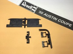 MODEL CAR PARTS Revell ‘50 AUSTIN CUOPE Right Left DOOR HINGE RETAINERS & PANELS
