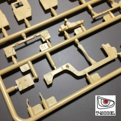 T-Model TM-7201 1/72 US Modern M1114 Up-Armored HMMWV Assembly Model Kit