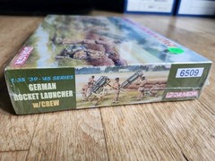 Dragon 6509 1:35 German Rocket Launcher & Crew Military Vehicle Model Kit