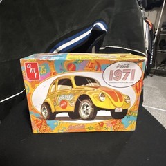 AMT Coca-Cola 1971 VW Superbug Gasser 1:25 Plastic Unassembled Model Kit