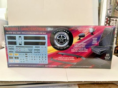 AMT1454M PLASTIC MODEL KIT JOHN WICK 1969 FORD MUSTANG 1/25 SCALE NEW SEALED BOX