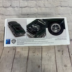 Revell Bullitt 1968 Ford Mustang GT 1/25 Scale Model Kit Steve McQueen D120 -1