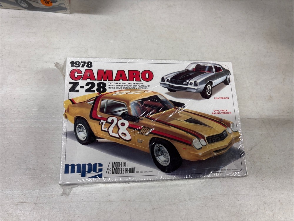 MPC 1978 Camaro Z-28 1/25 Scale Model Kit Sealed