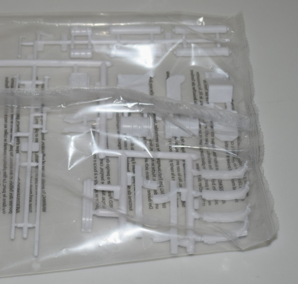 AMT KENWORTH AERODYNE CABOVER 1463 ⭐PARTS⭐ AIR TANKS+OIL TANKS+MORE 1:25