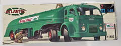 Atlantis H1402 White-Fruehauf Gas Truck Sinclair LN #0590