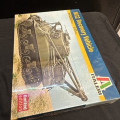 Italeri M32 Recovery Vehicle Model Kit SEALED