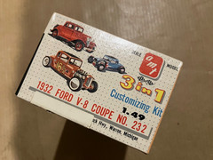vintage 1960 issue AMT 232 1932 Ford Deuce Coupe 32 Ford