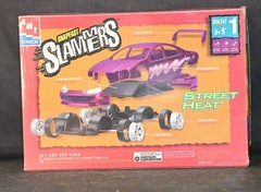 1998 Chrysler Concorde Snapfast Slammers Street Heat AMT Plastic Model Kit 1:25