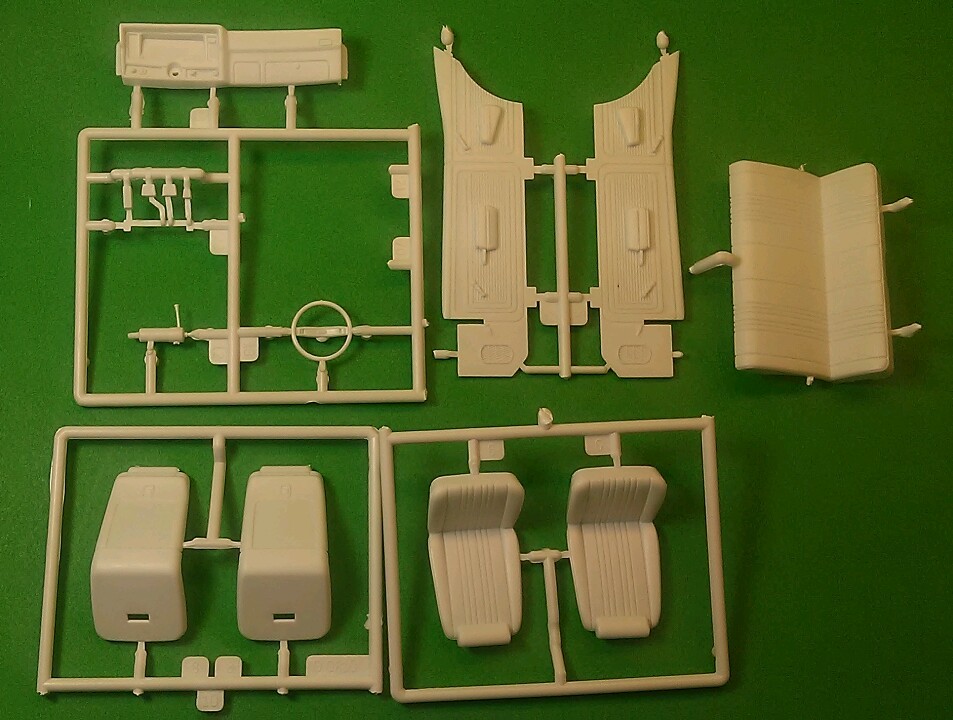 69 1969 NOVA SS COPO 1/25 Interior Tub Bucket Seat Dash Door Panel wheel model