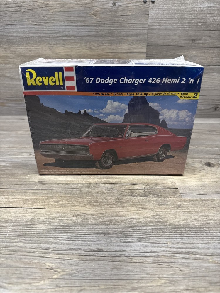 Cool MOPAR Revell ’67 1967 Dodge Charger 426 Hemi 2’n 1 #85-7669 Factory Sealed