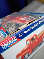 Monogram 2720 1940 Ford pickup street rod 1/24 Model kit Sealed Parts