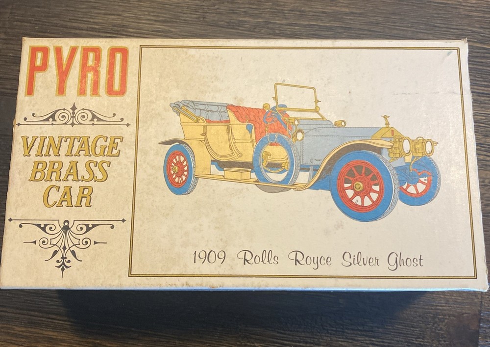 Pyro Vintage 1909 Rolls Royce Silver Ghost 1:32 Scale Car Model Vintage Brass