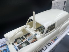 Vintage Revell ‘53 Chevy Panel 1/25 Street Classic Model Kit Edelbrock