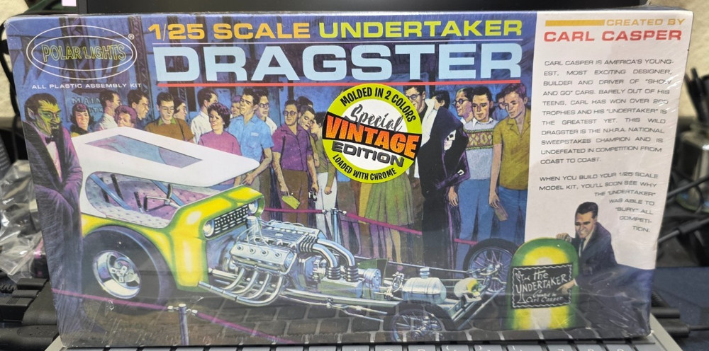 Polar Lights 996 1/25 Scale Carl Casper Undertaker Dragster Plastic Model Kit