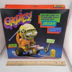 Testor Grodies! Digger Model Kit 530 New Vintage 1983