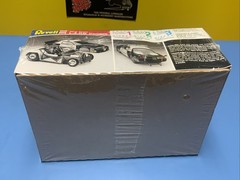Vintage Revell Tony Foti’s LAPD Chevy Camaro Z28 Released in 1994 #7423