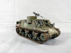 Built 1/35 M7 variant US Army Prime Mover with M1a1 155mm towed howitzer